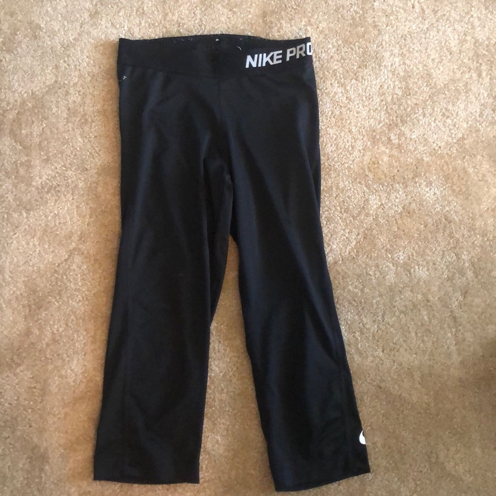 Black Nike Pro Leggings